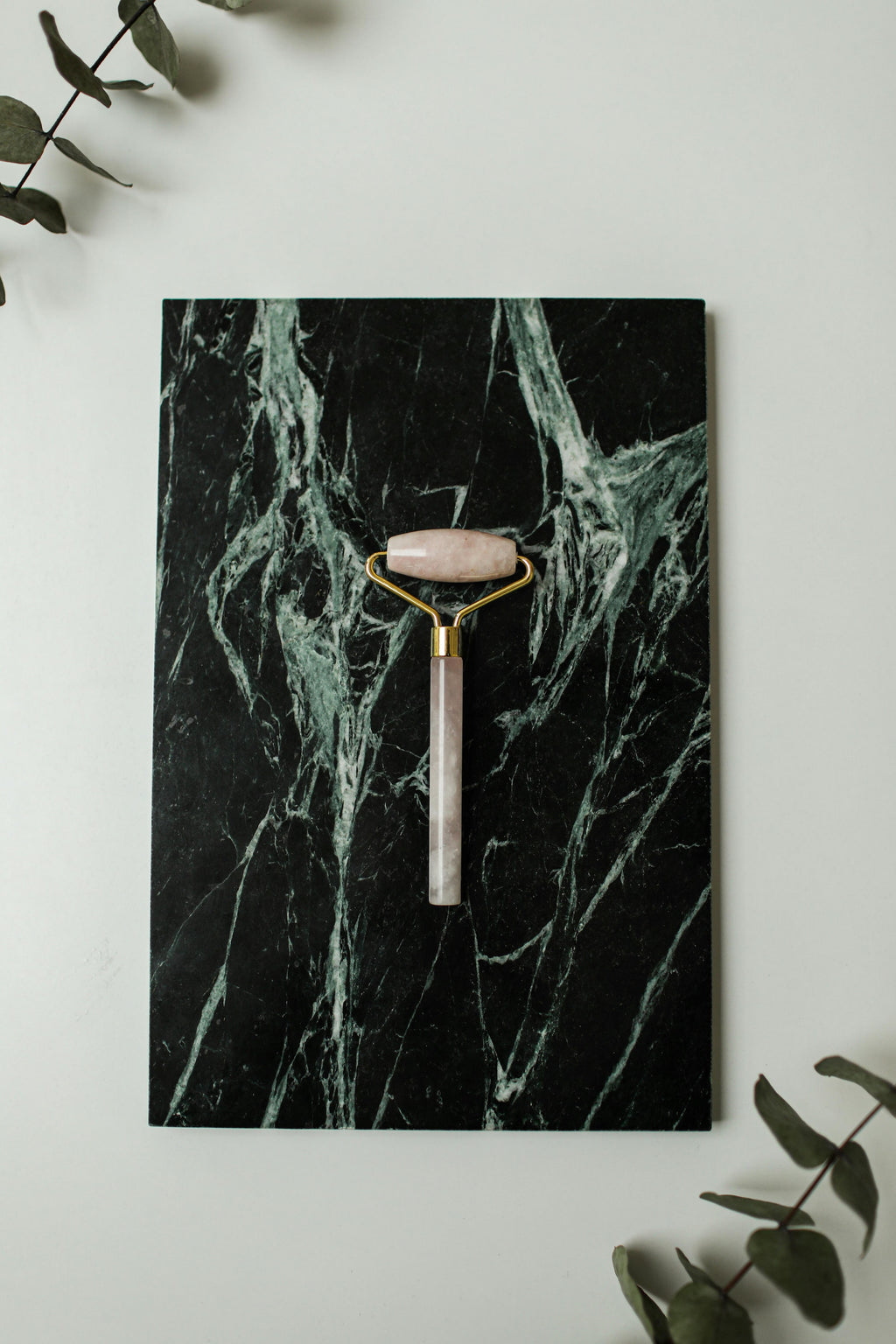 Rose Quartz Facial Roller