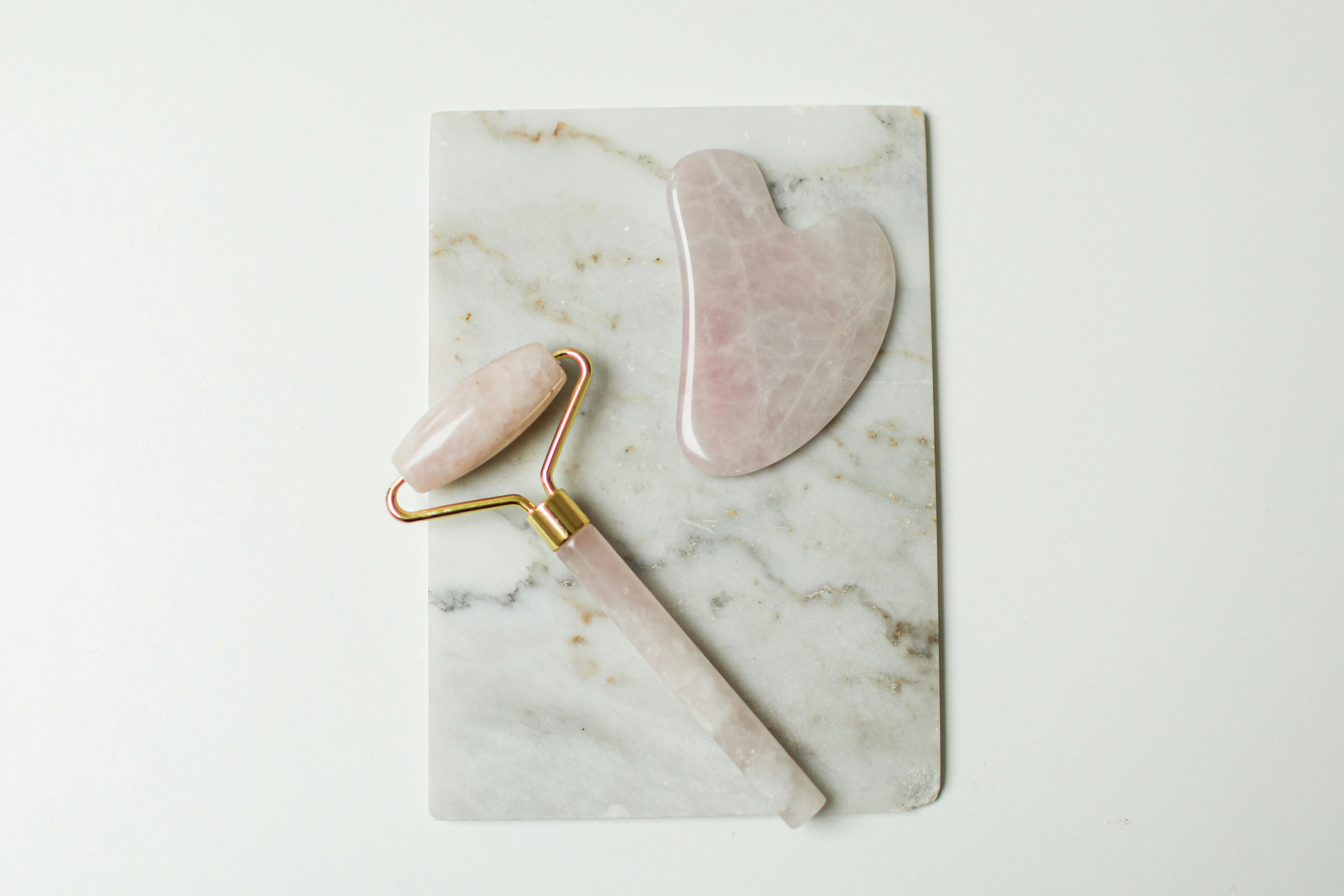 Rose Quartz Facial Roller