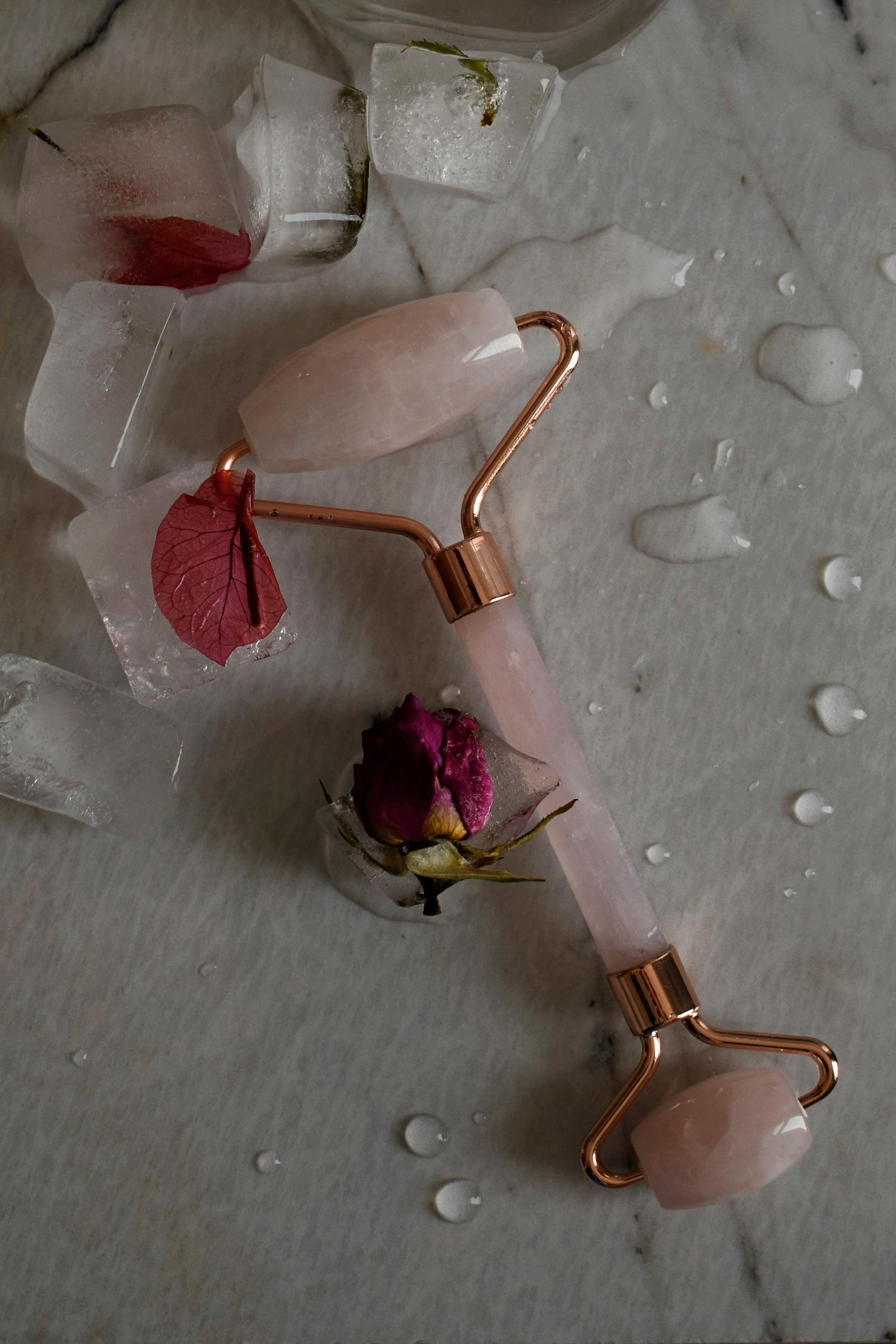 Rose Quartz Facial Roller